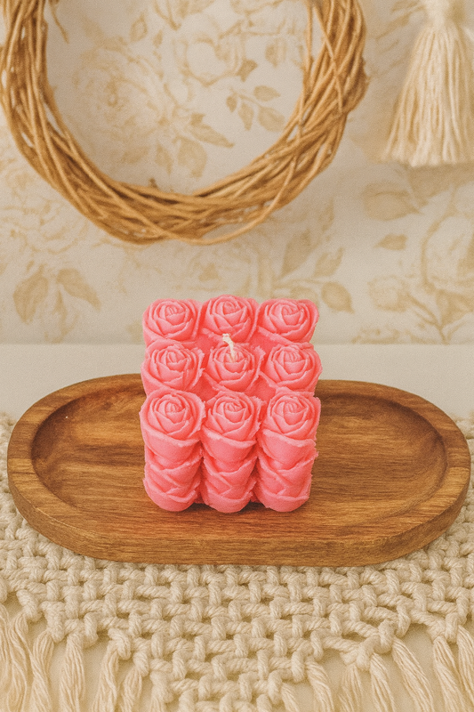 Bougie en cube de fleurs