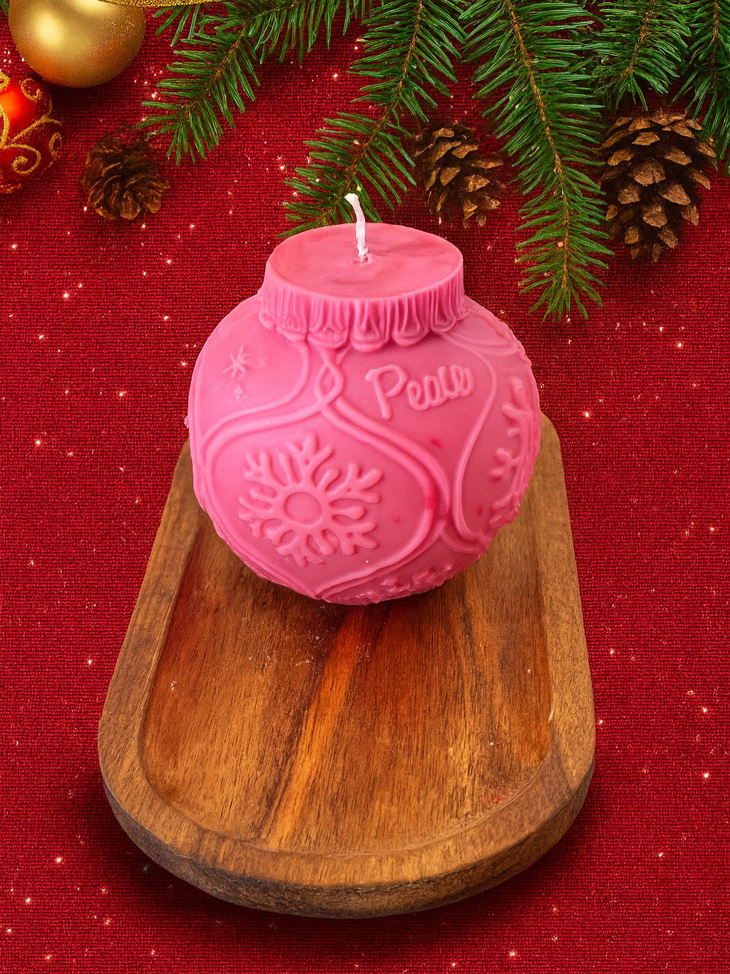 Bougie en boule de Noël